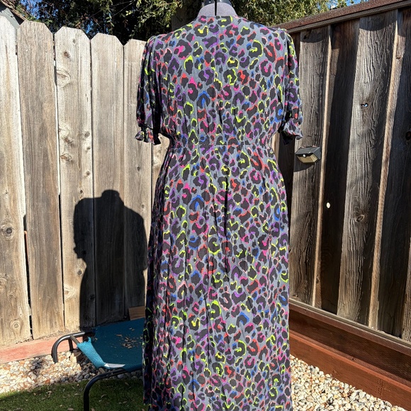 Grey with Rainbow Shadow Leopard Flute Sleeve Midi Tea Dress - Picture 2 of 4